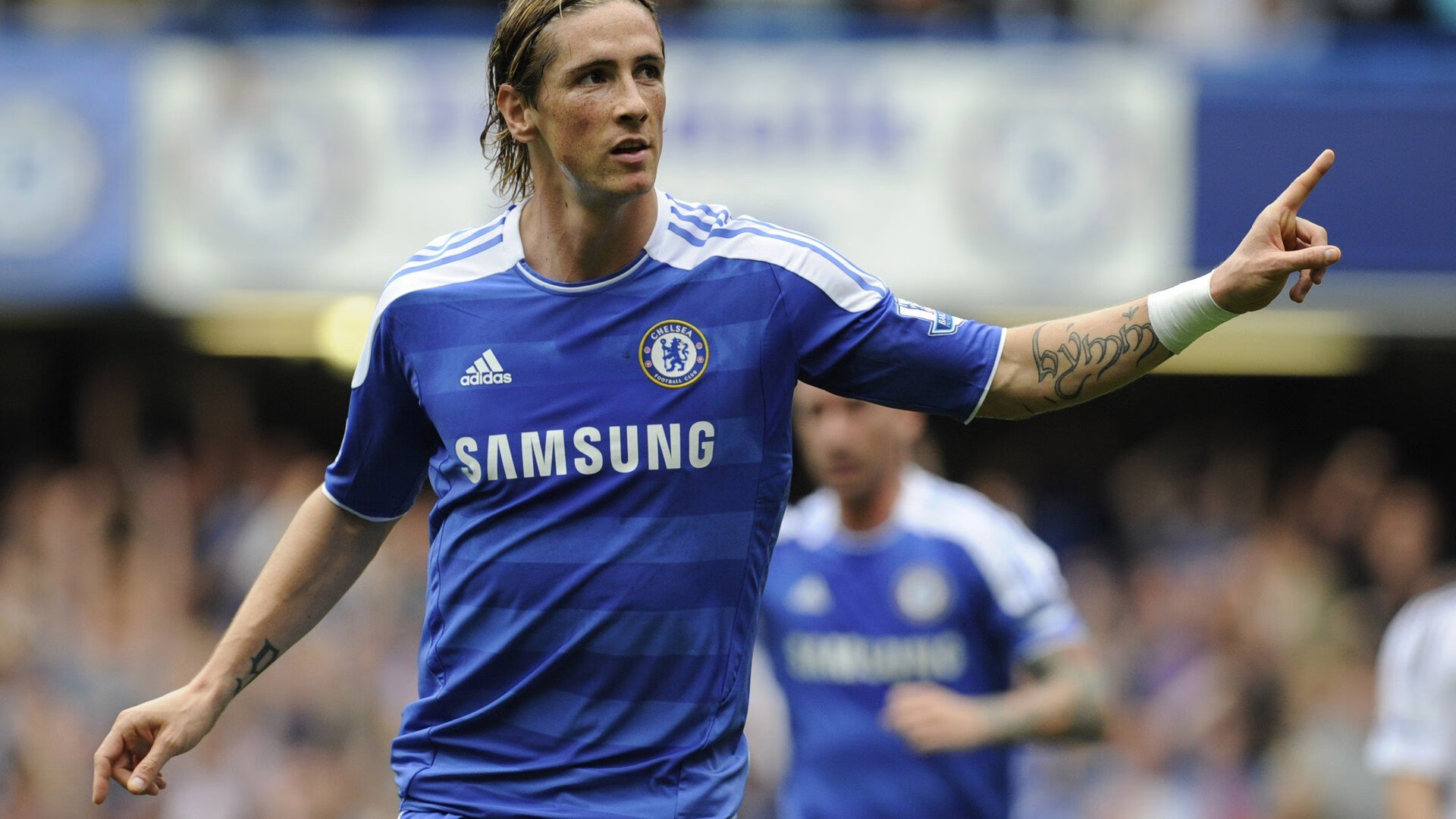 Leyu Sport登录入口-《英雄联盟》巅峰预选火爆启幕，冠军之战一触即发！