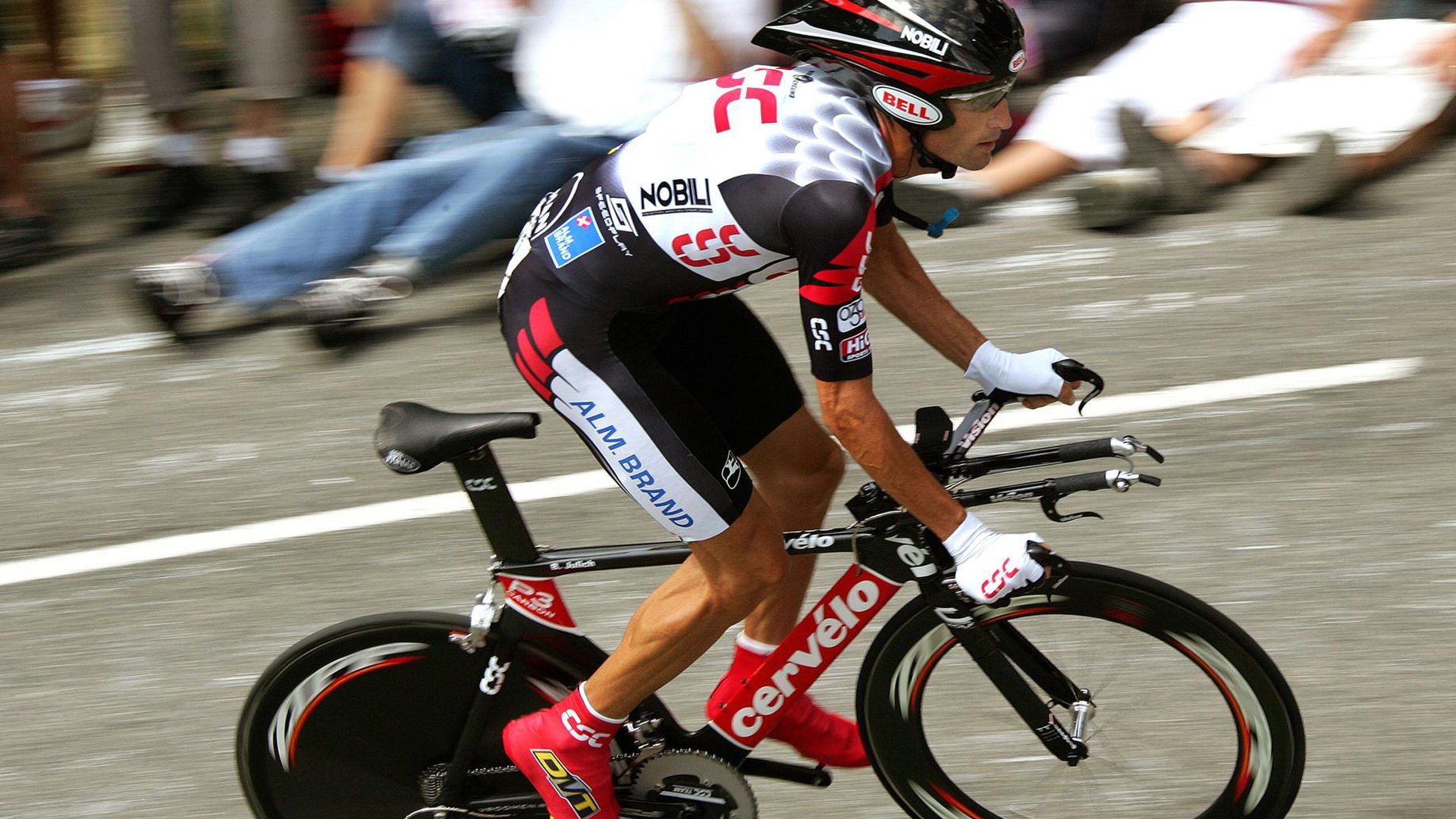 底薪无保障签约，却成为国王核心！威少用一场三双逆转偏见的传奇